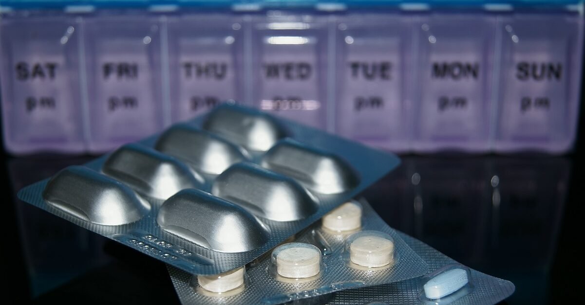 Qu'est ce qui peut provoquer une crise d épilepsie